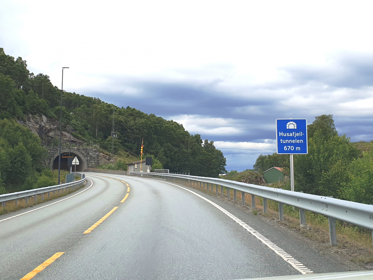 Husafjell Tunnel 