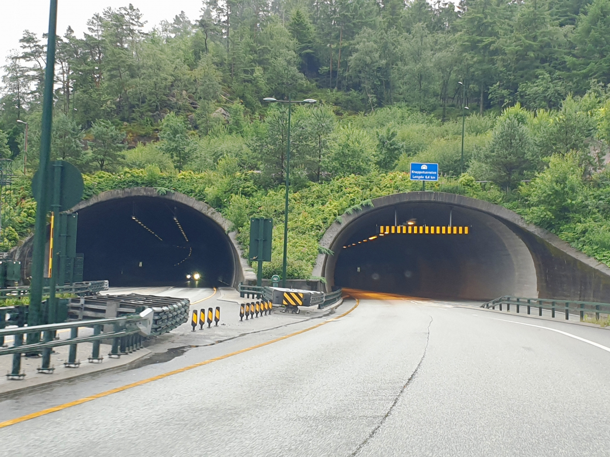 Knappe Tunnel 