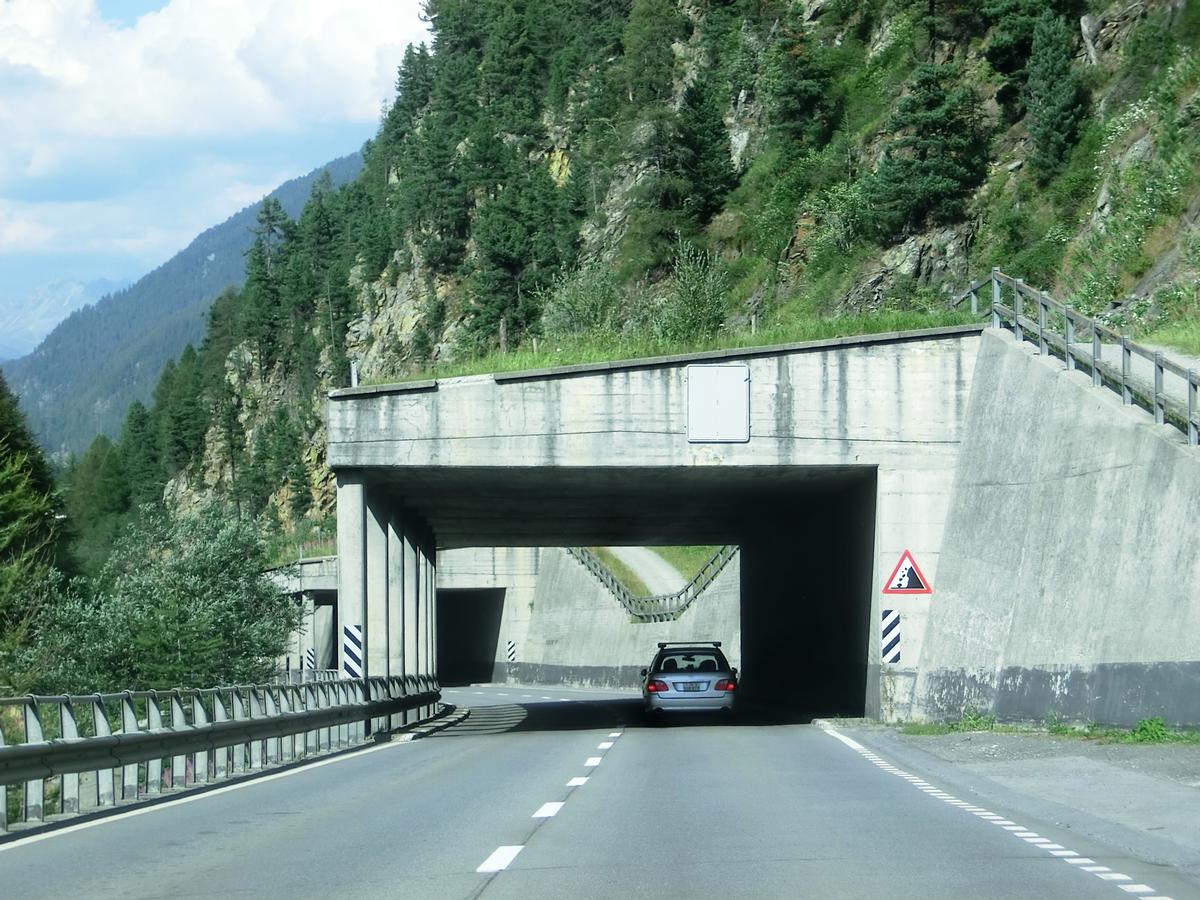 Charnadüra I Tunnel western portal 
