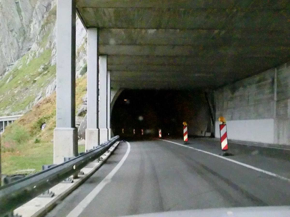 Banchi bored Tunnel northern portal 