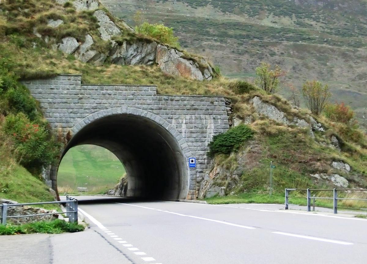 Chämleten Tunnel eastern portal 