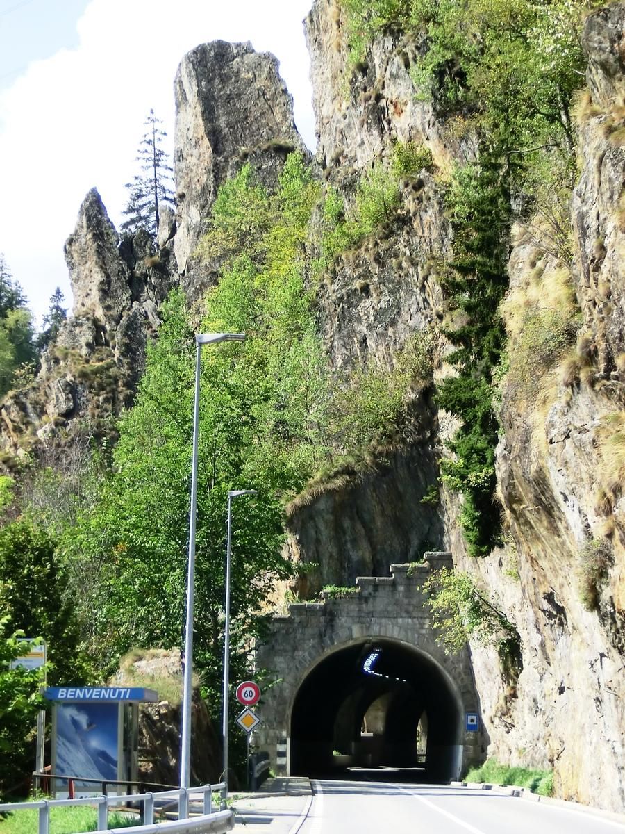 Madrano Tunnel southern portal 