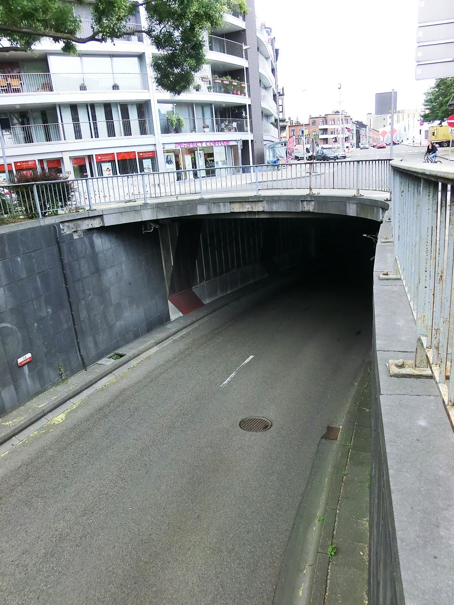 Tunnel sous la Dérivation de la Meuse western portal 