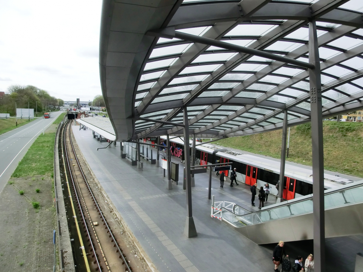 Metrobahnhof Noorderpark 