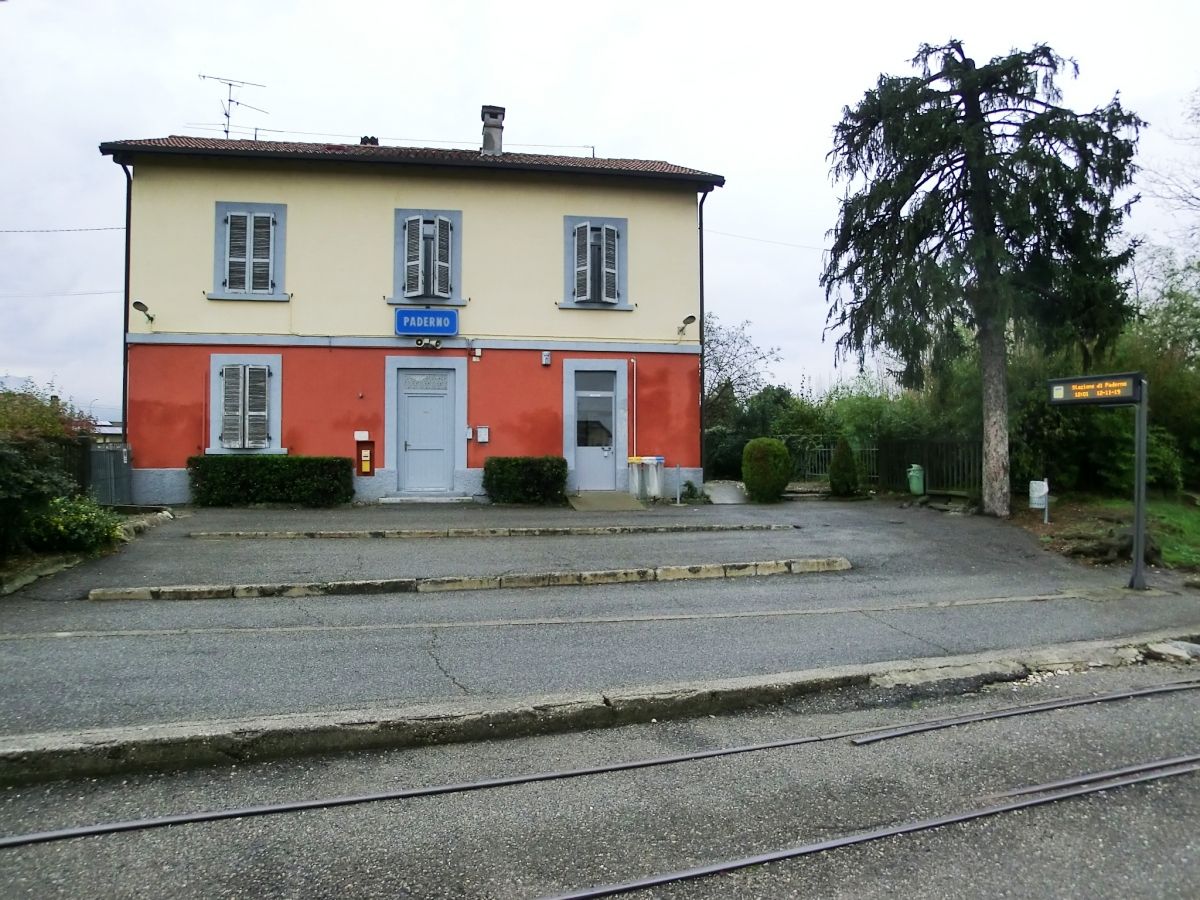 Paderno Station 