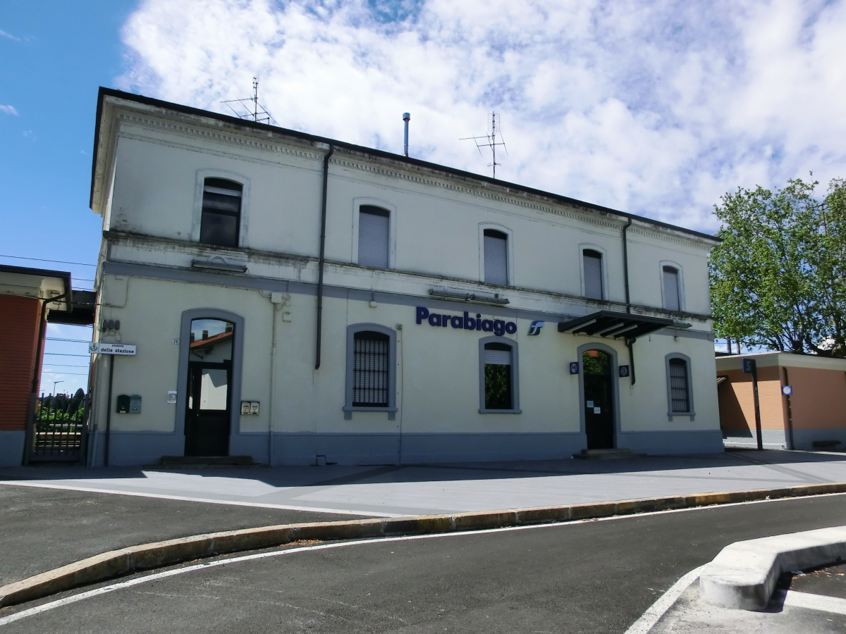 Bahnhof Parabiago 