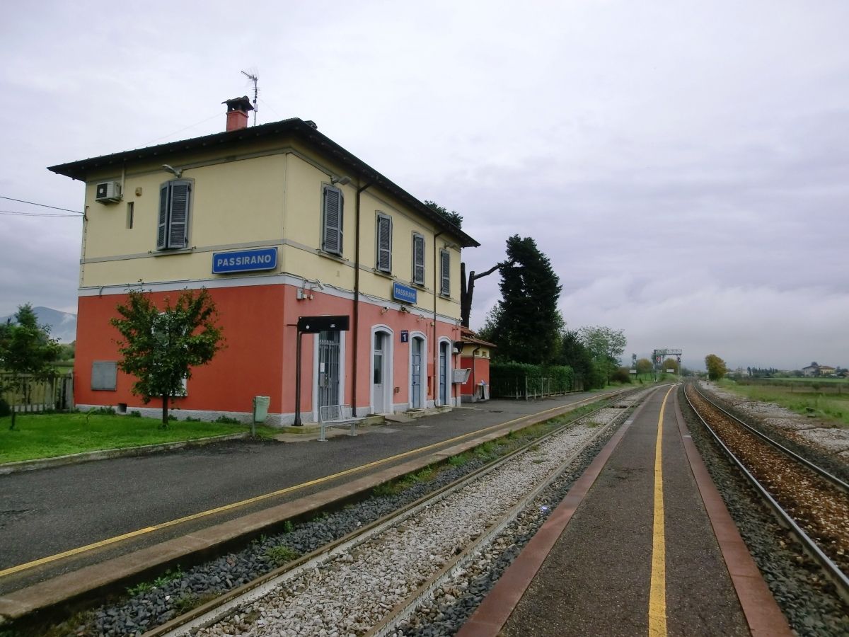 Bahnhof Passirano 