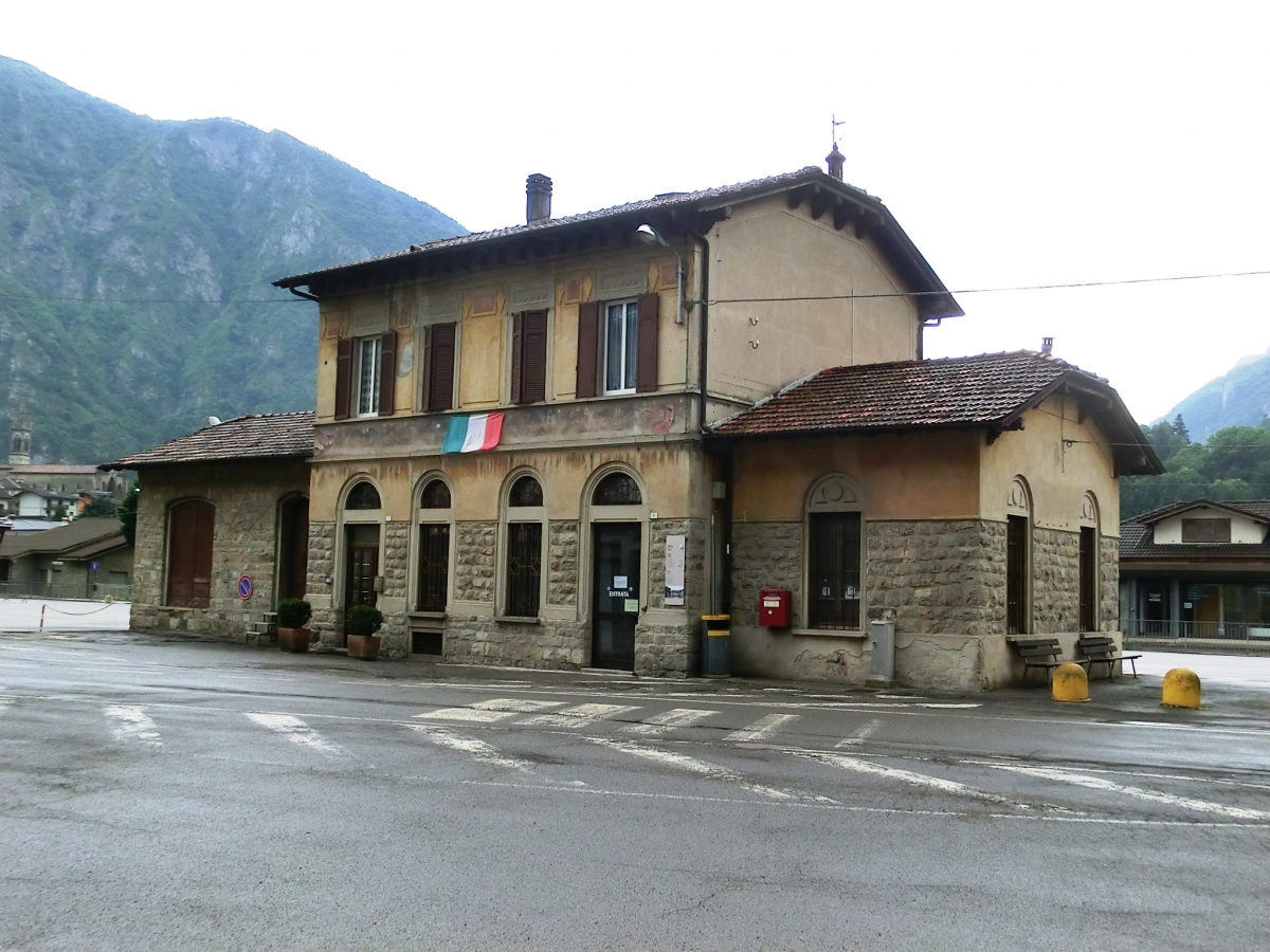 Bahnhof Piazza Brembana 