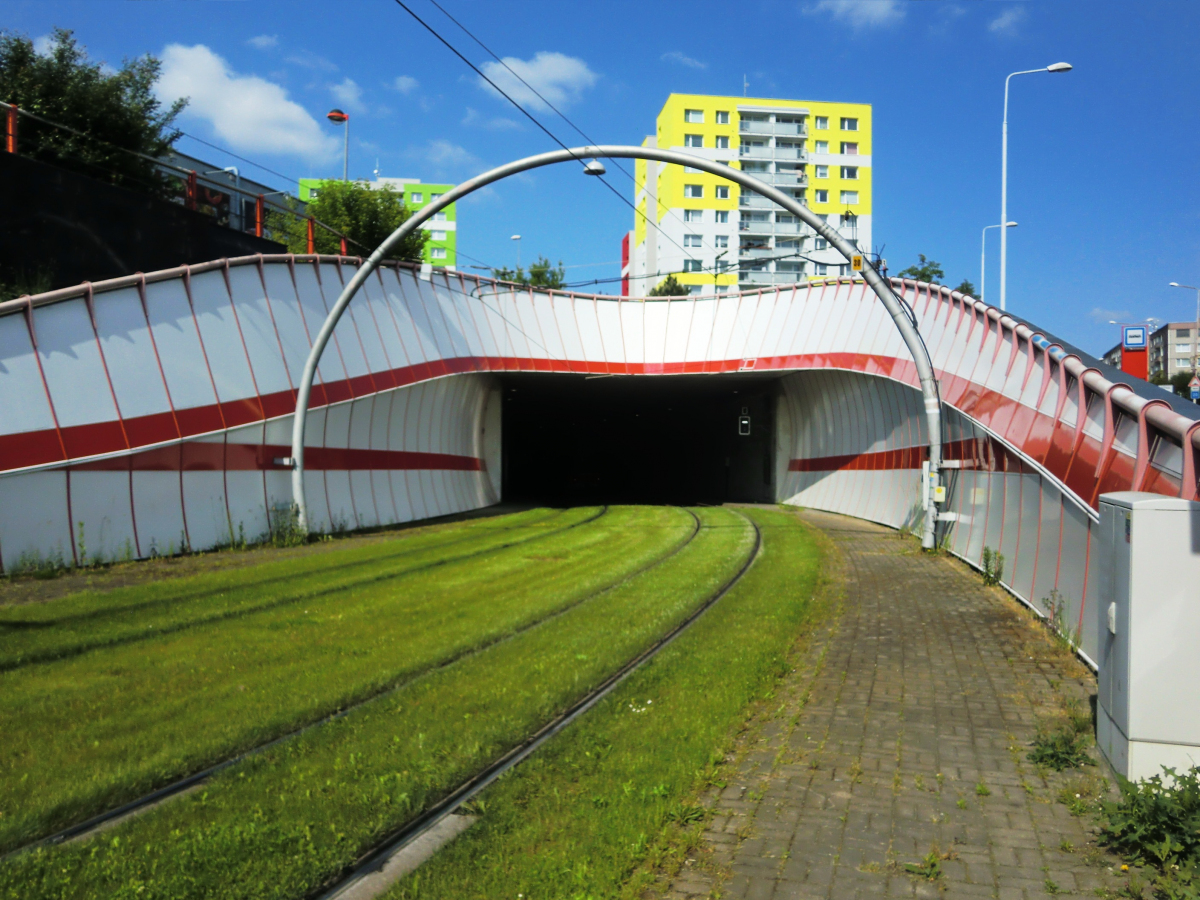 Tréglova Tunnel 