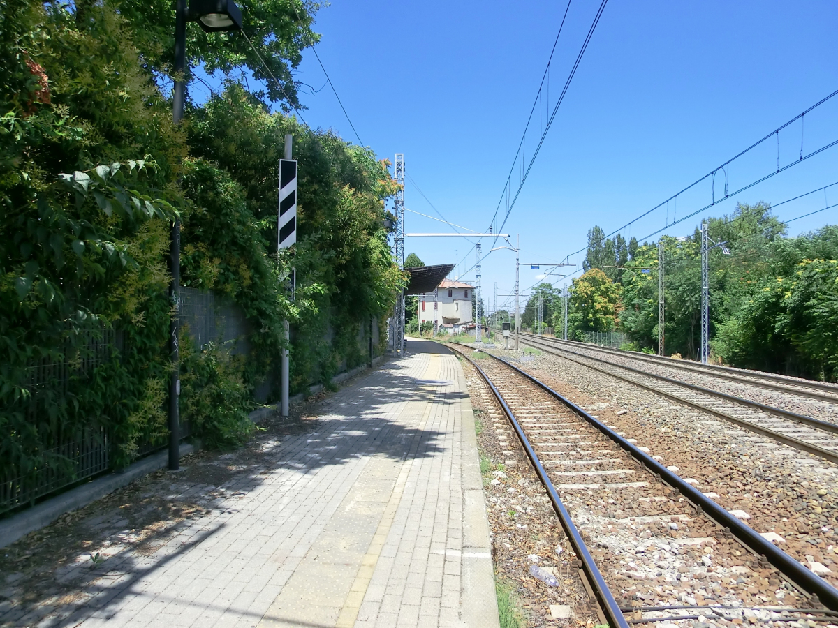 Bahnhof Reggio Via Fanti 