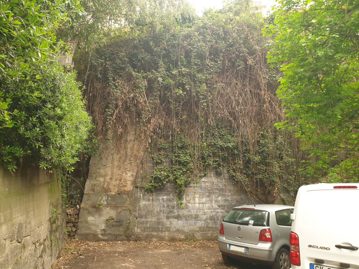 Cadimora Tunnel walled up western portal 