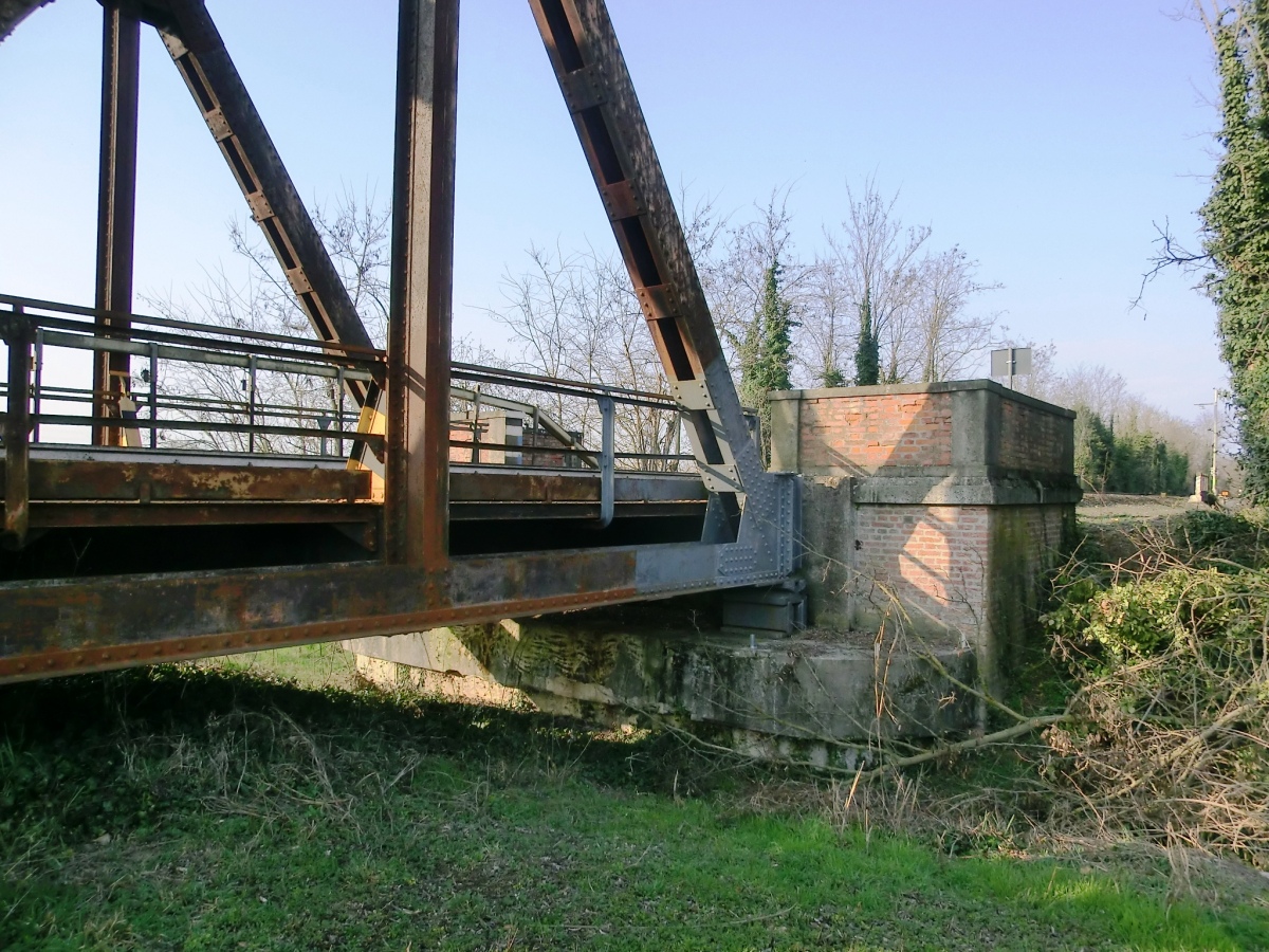 Pont ferroviaire de Canneto sull'Oglio 