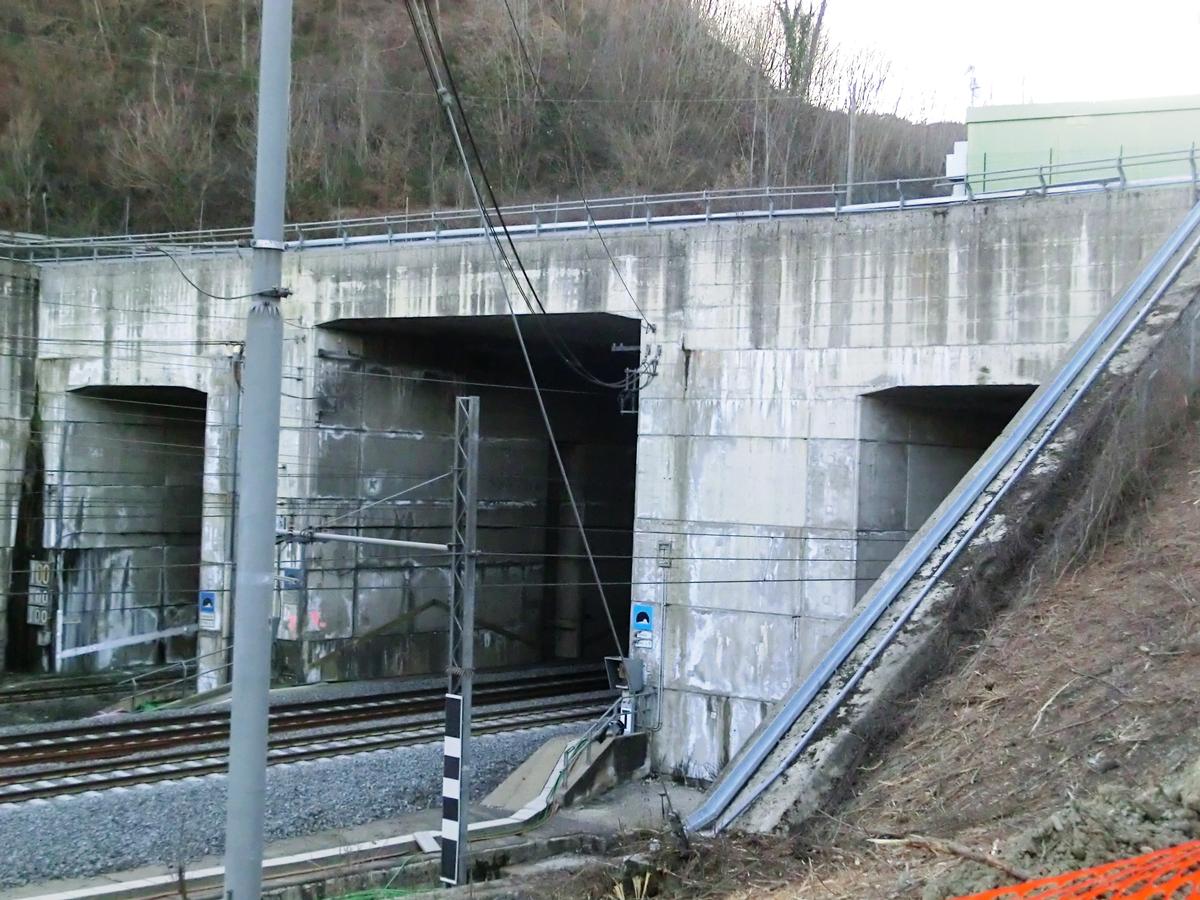 (from left to right) Caprenne Tunnel northern portal, Tasso Tunnel eastern portal and Talleto Tunnel northern portal 
