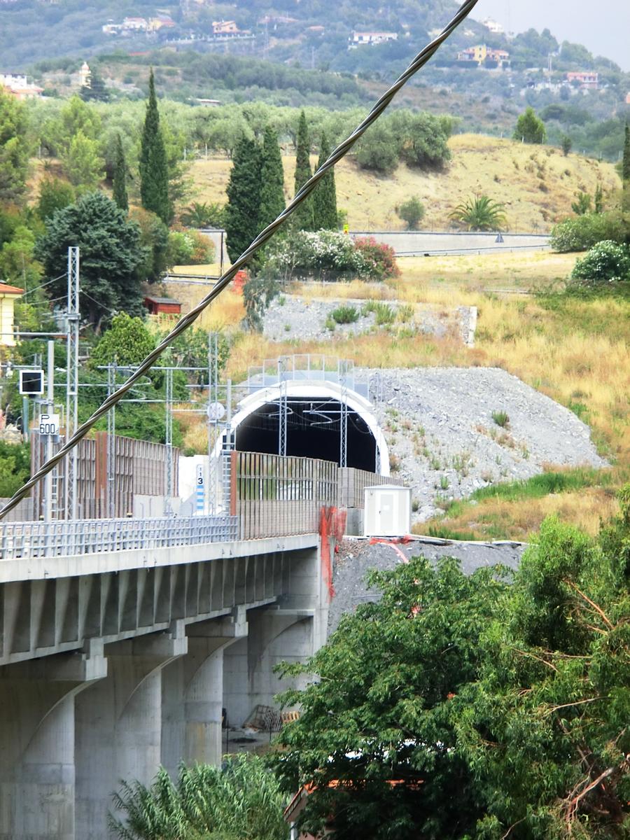 Tunnel de Caramagnetta 