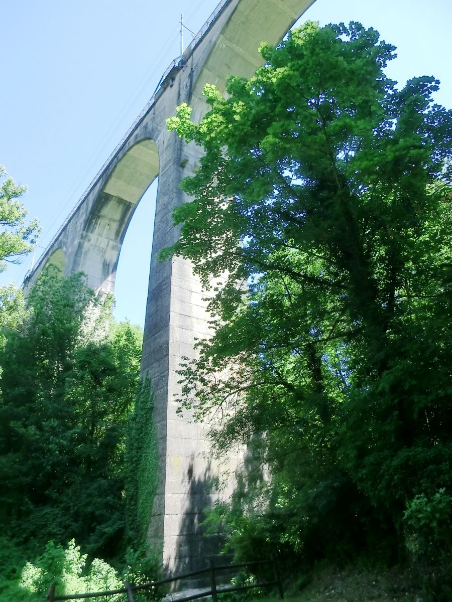 Castagno Viaduct 