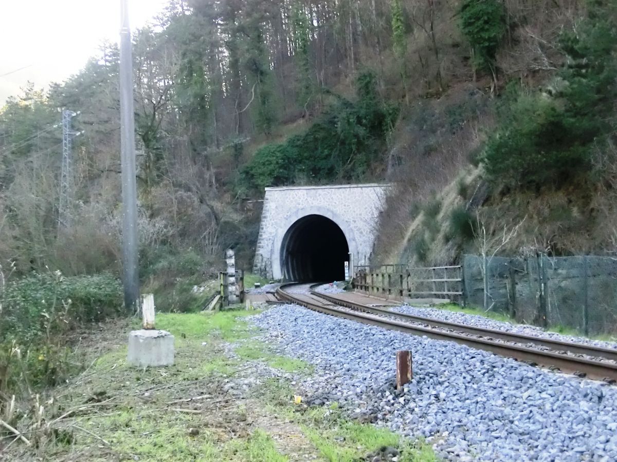 Crespino Tunnel northern portal 