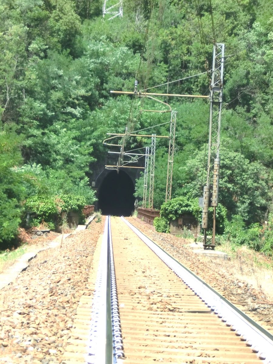 Dei Pini Tunnel southern portal 