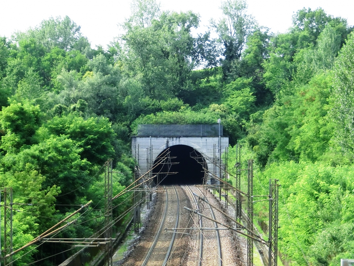 Gardiana Tunnel southern portal 
