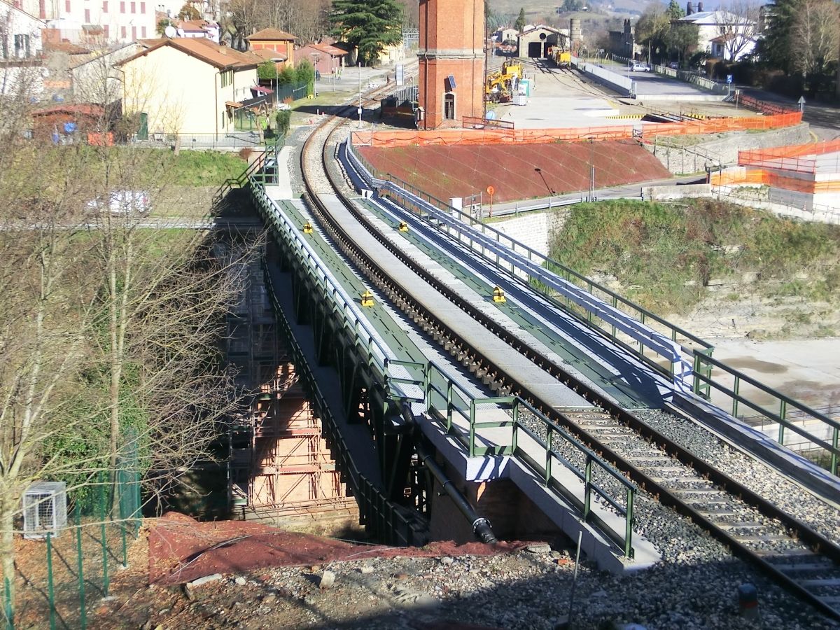 Eisenbahnviadukt Lamone VII 
