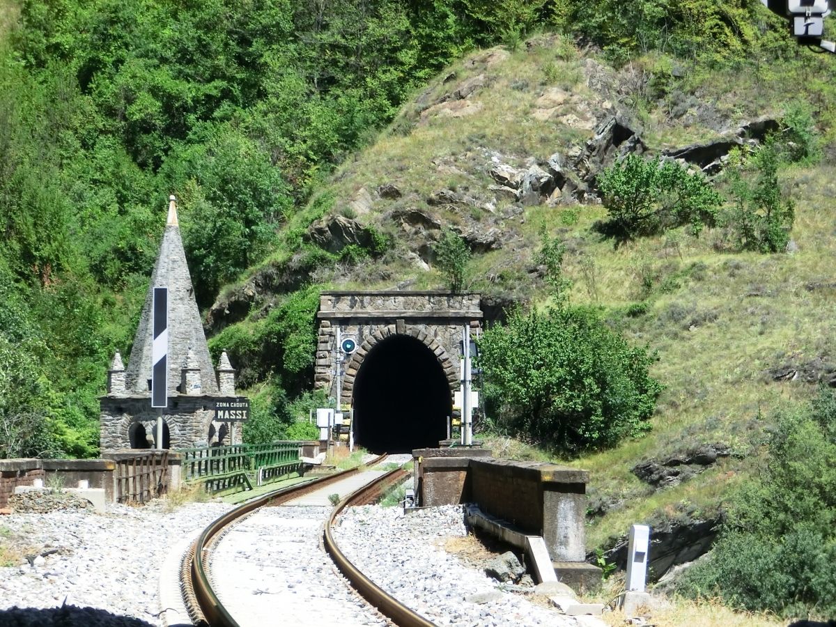 Montjovet Tunnel southern portal 