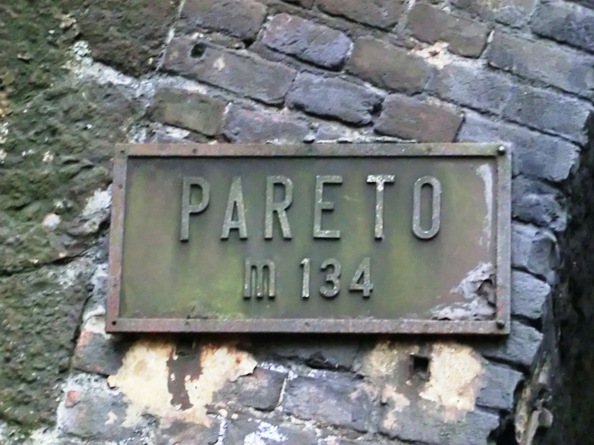 Pareto Tunnel northern portal plate 