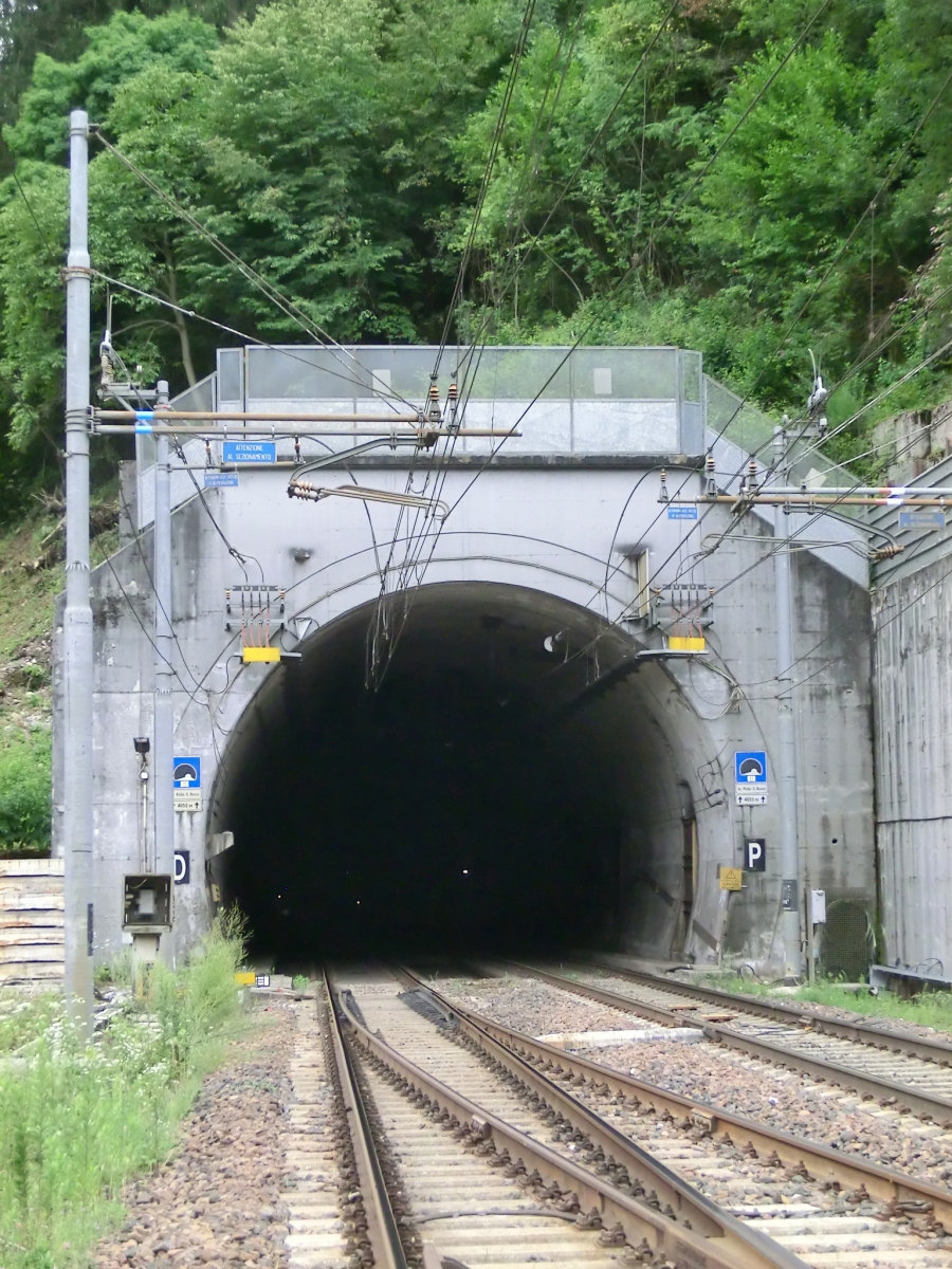 Le Piche-San Rocco Tunnel northern portal 