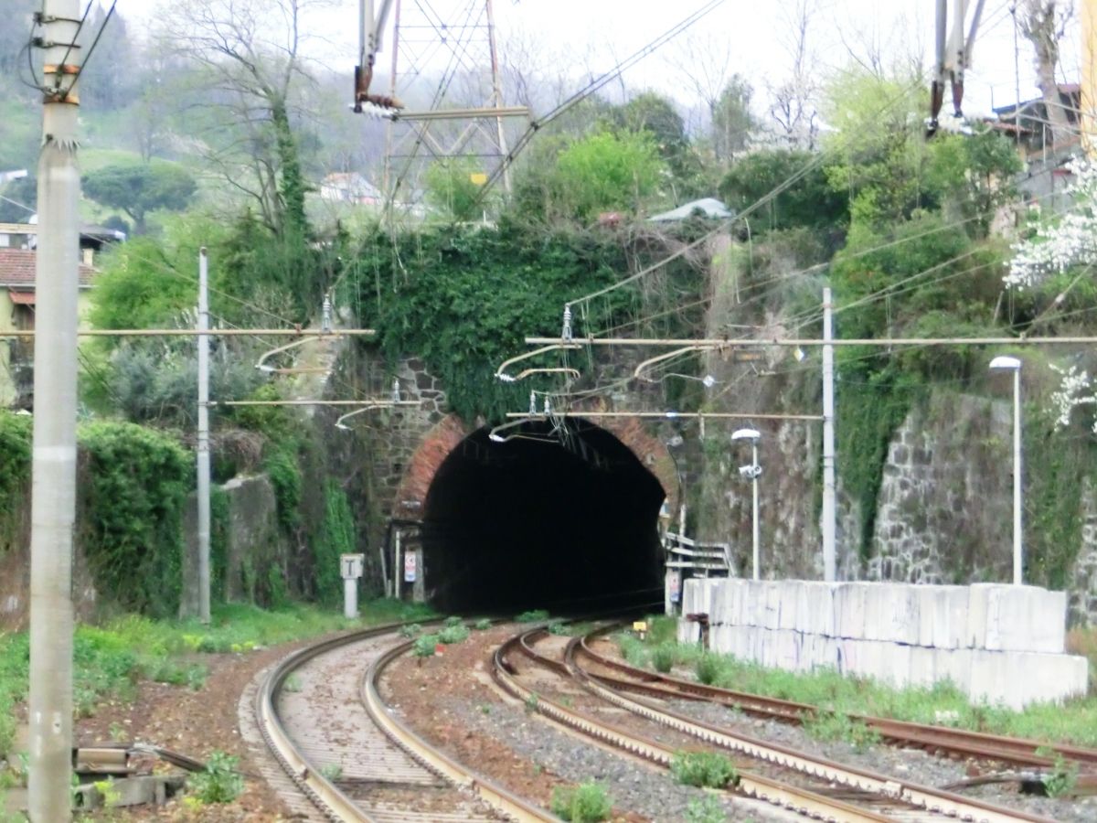 Pontedecimo Tunnel southern portal 