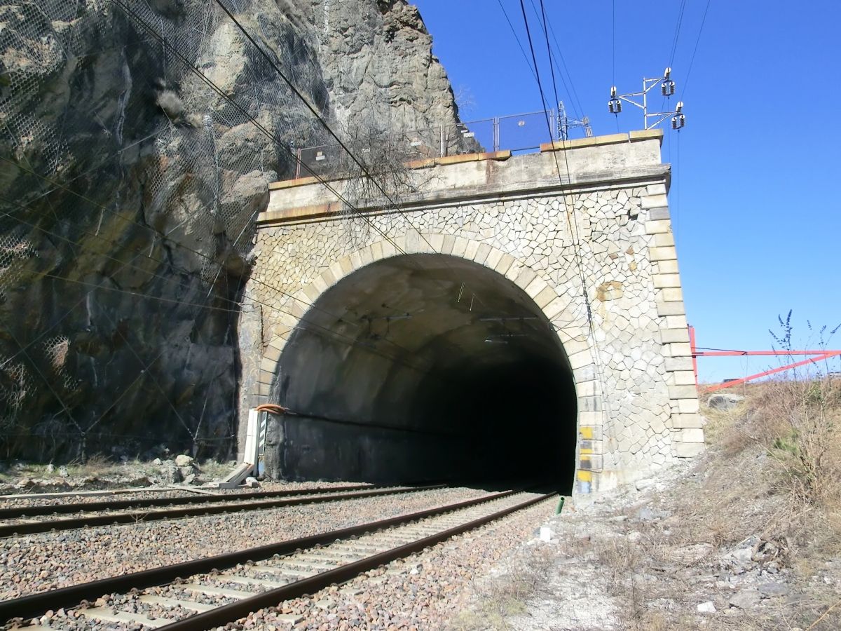 Pont Ventoux Railway Tunnel western portal 
