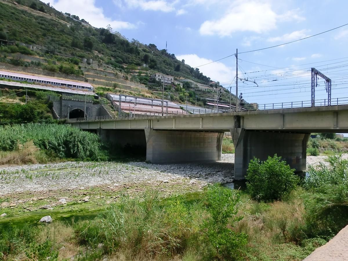 Santo Stefano Tunnel western portal 