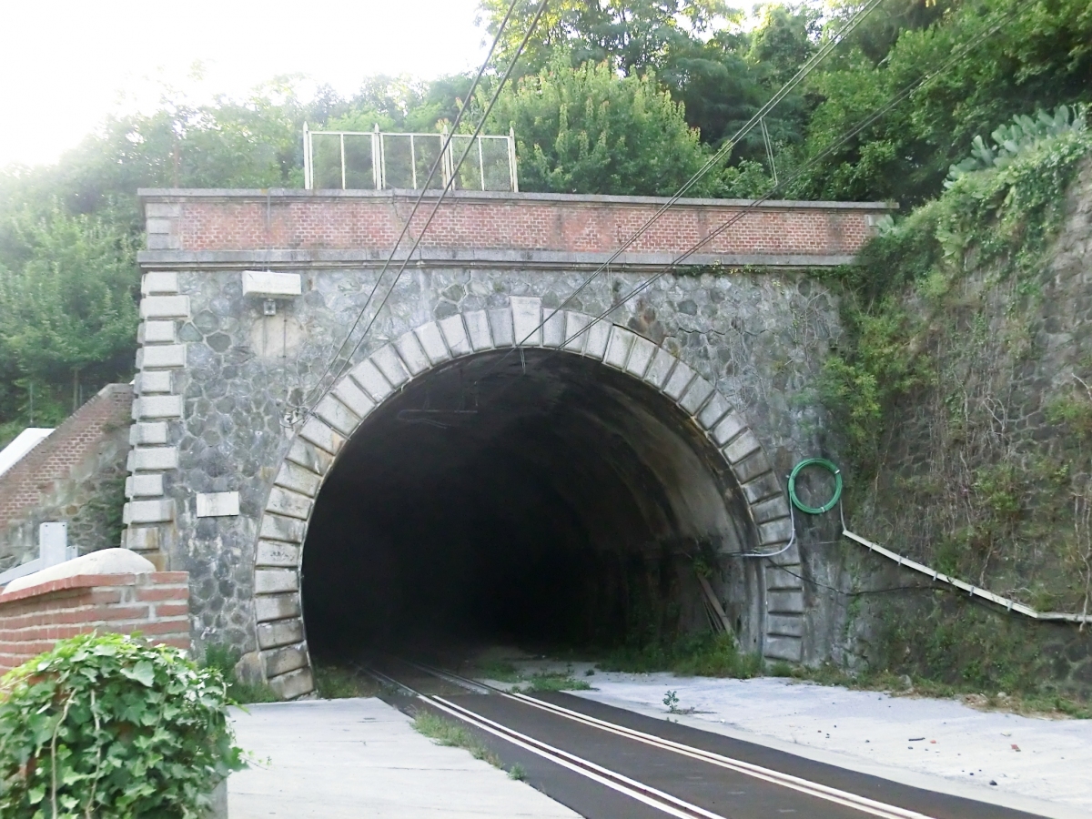Santuario Tunnel lower portal 