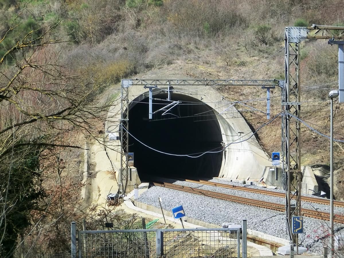 Sergine Tunnel eastern portal 