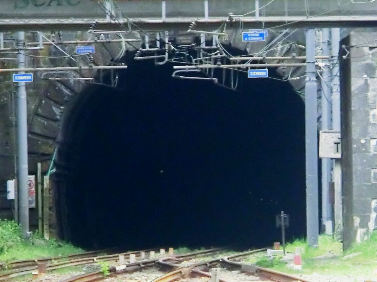 Turchino Tunnel northern portal 