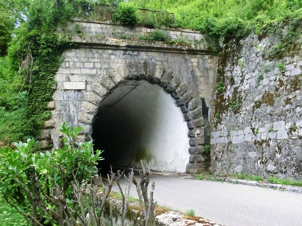 Villanova I Tunnel northern portal 