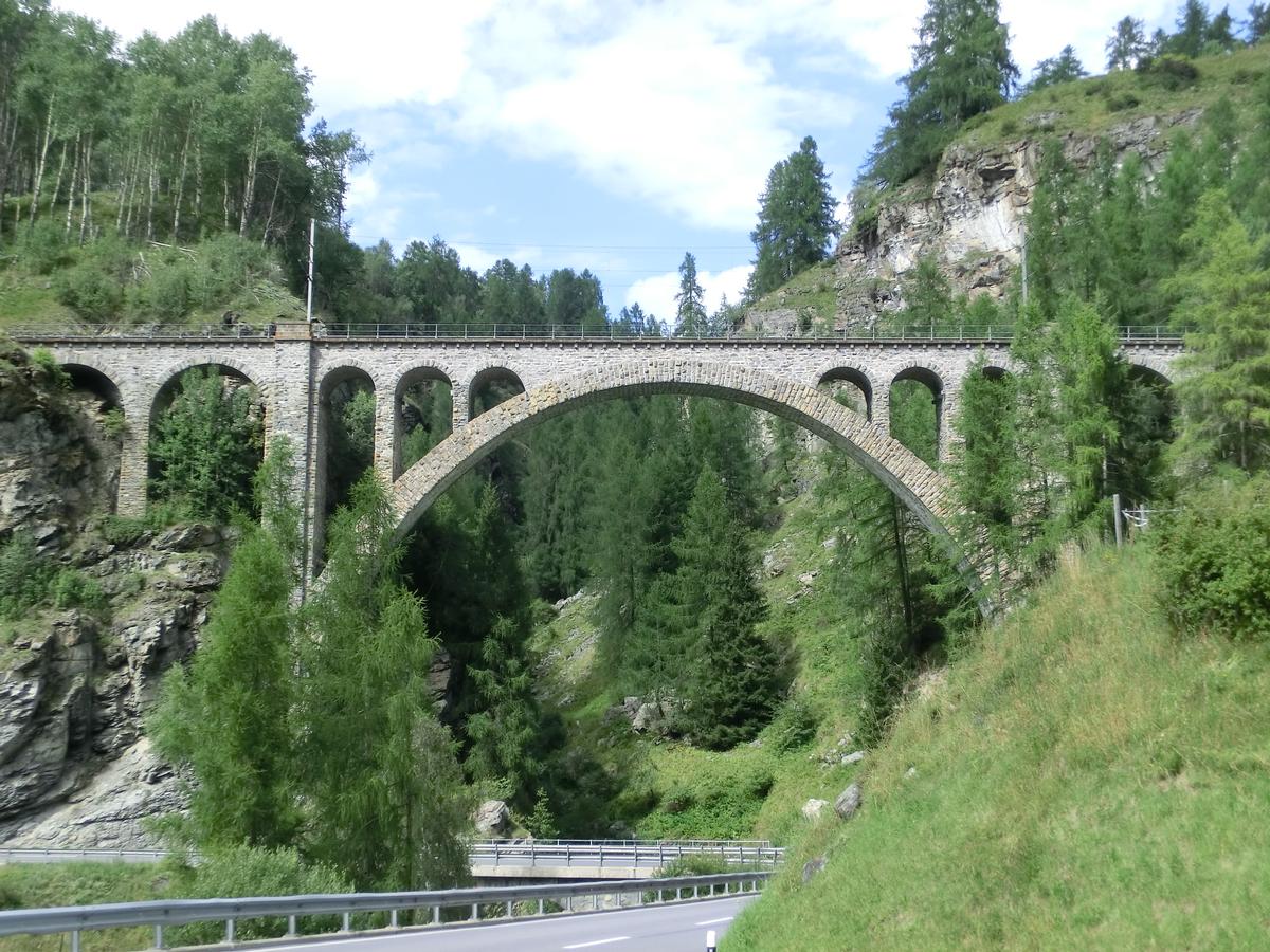 Talbrücke Val Tuoi 