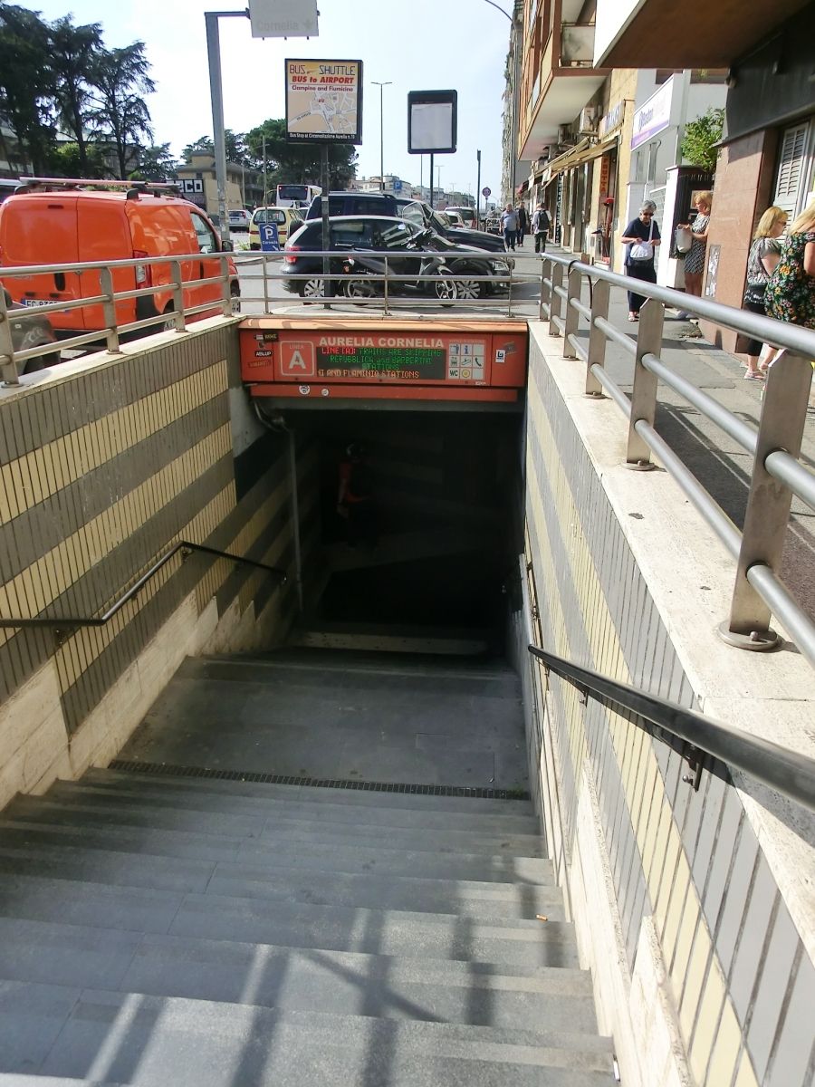 Cornelia Metro Station access 