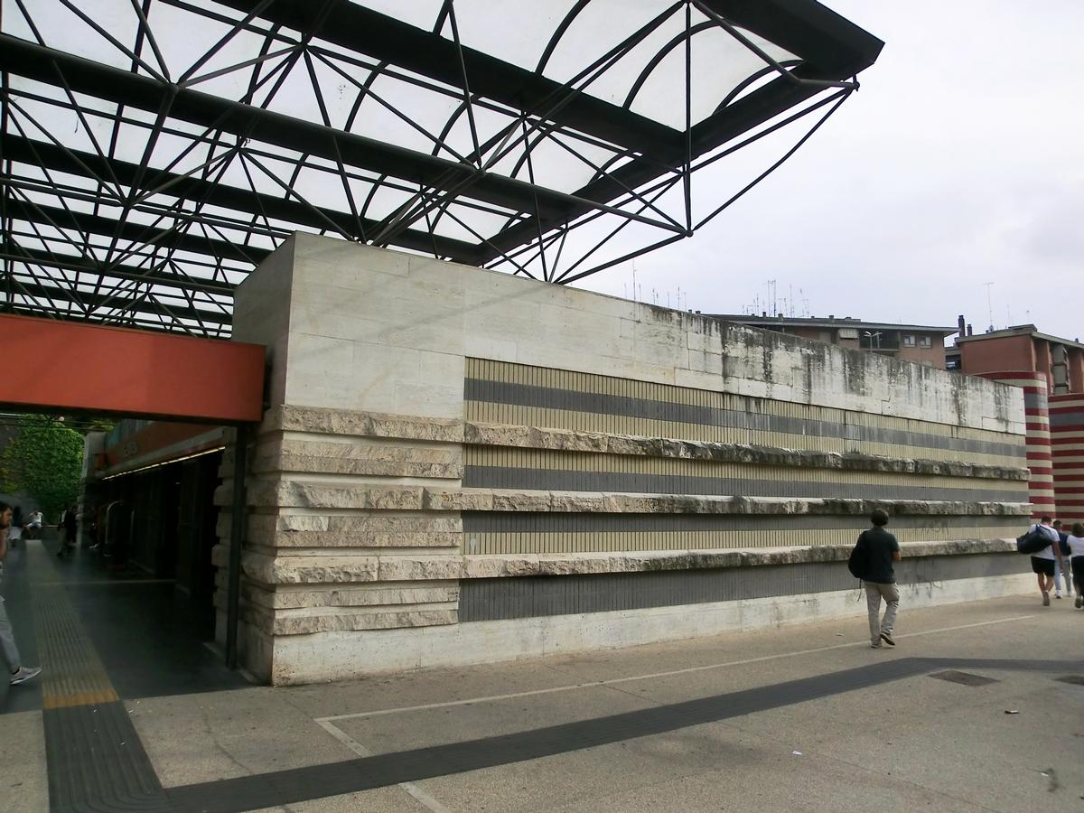 Station de métro Valle Aurelia 