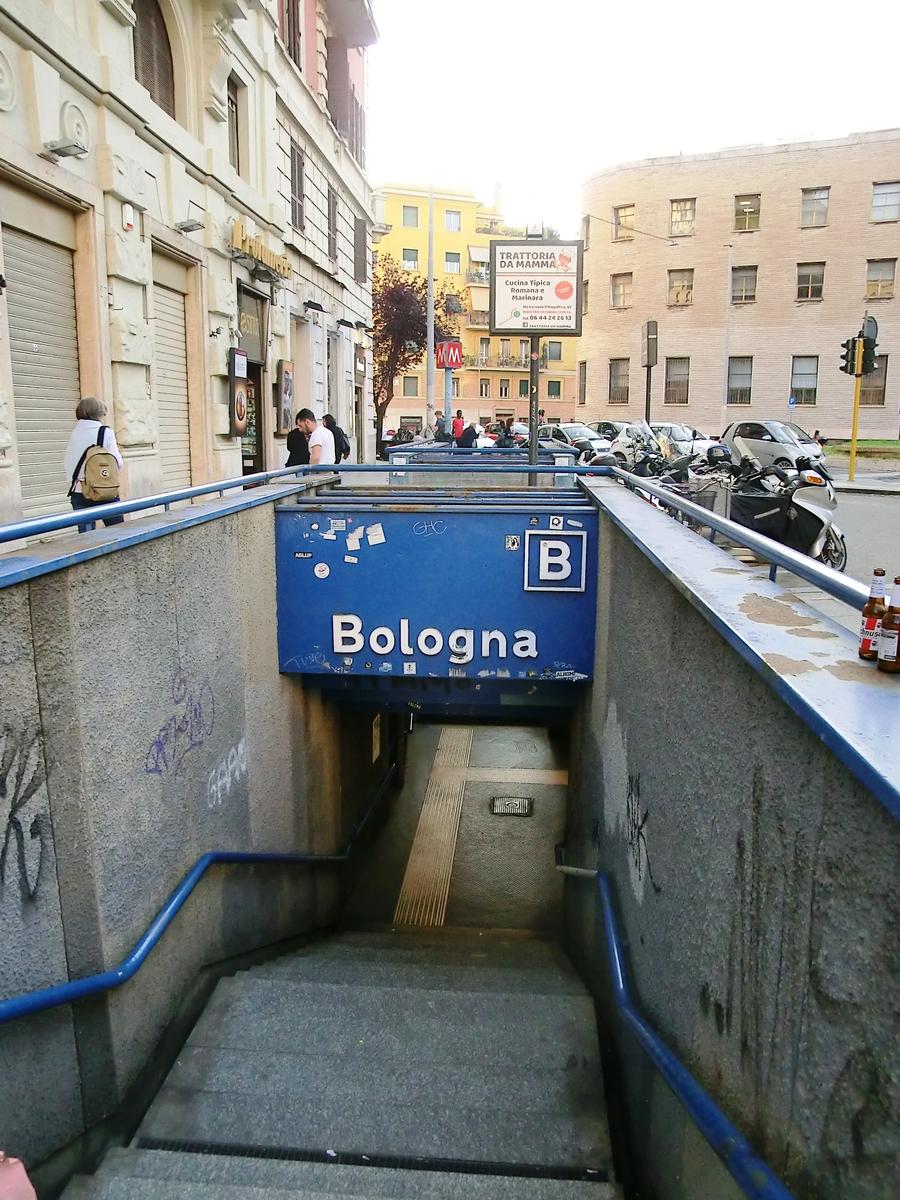 Bologna Metro Station, access 