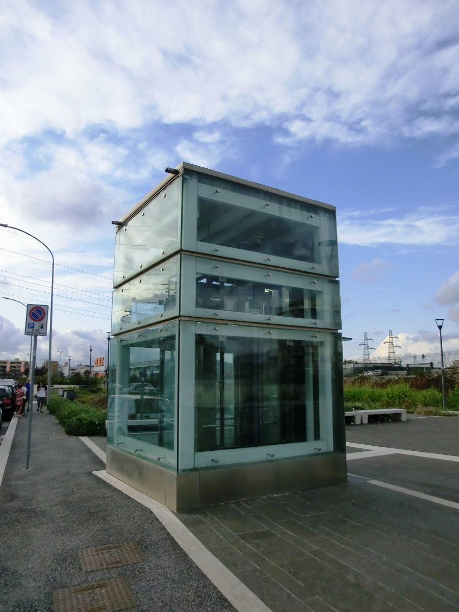 Torre Spaccata Metro Station, lift 