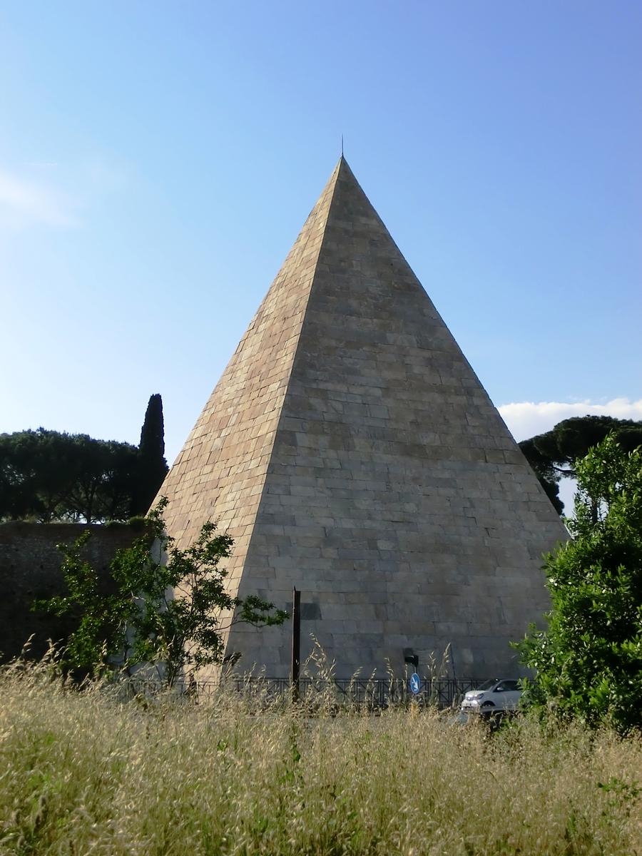 Pyramid of Caius Cestius 