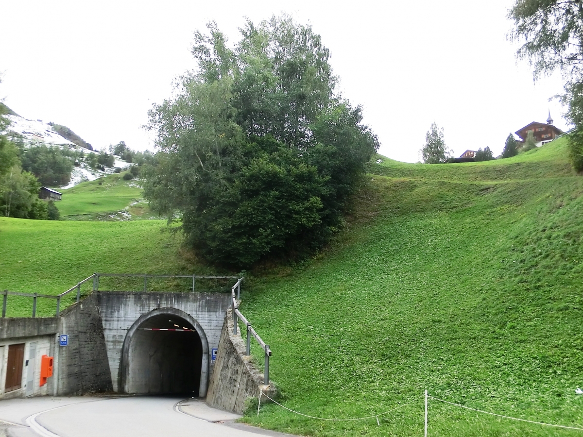 Mompé-Medel Tunnel northern portal 