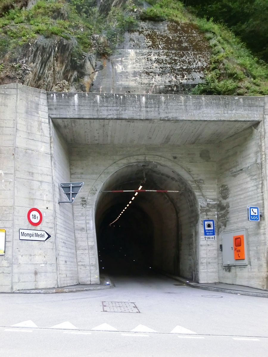 Mompé-Medel Tunnel southern portal 