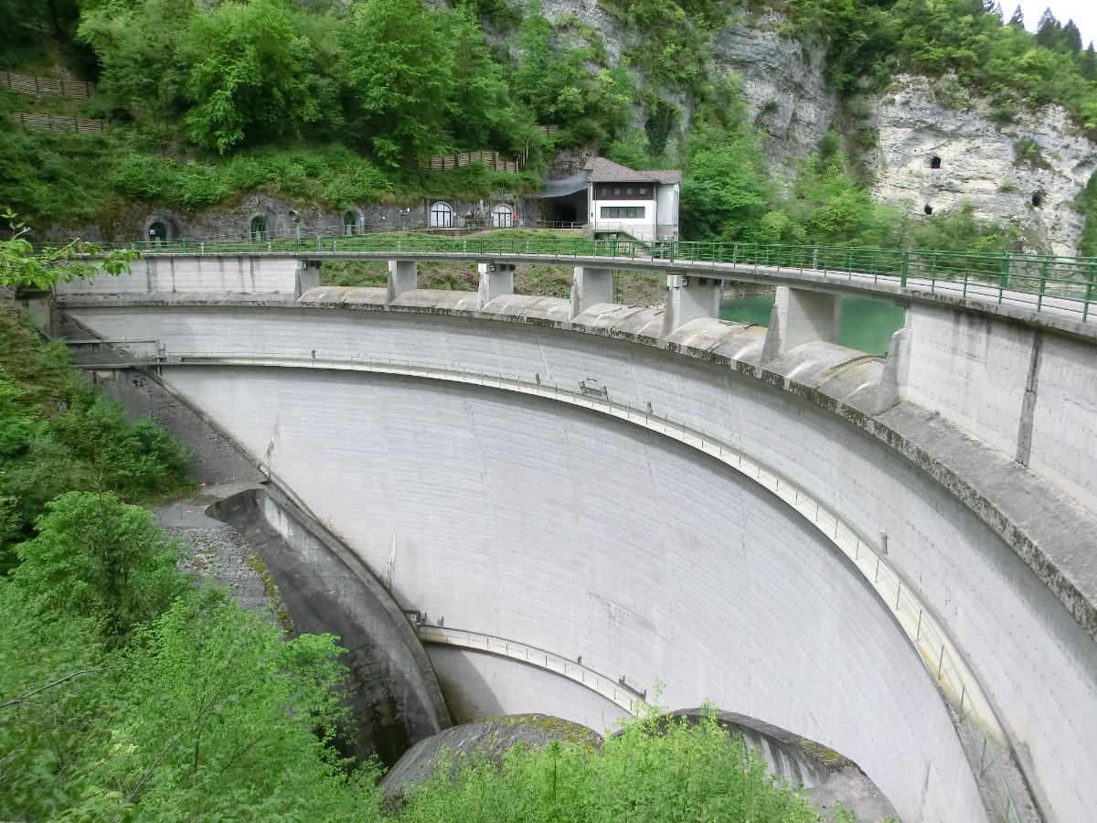 Senaiga Dam 