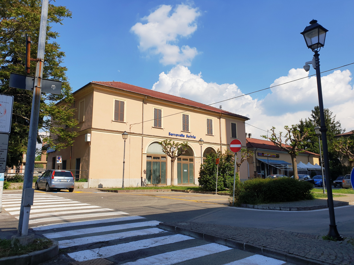 Serravalle Scrivia Station 
