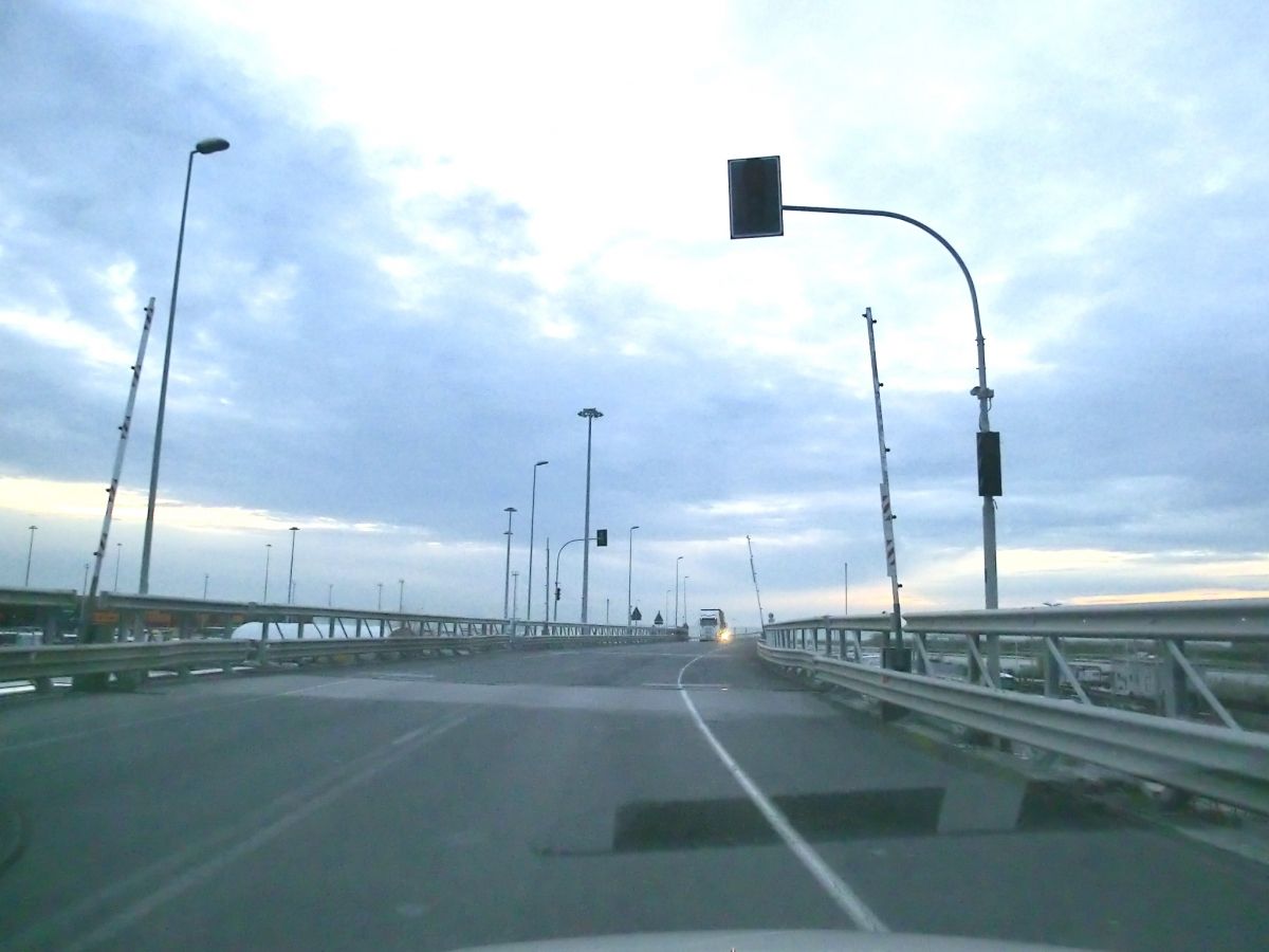 Hochstraßenbrücke Navicelli 