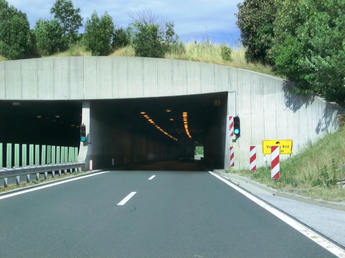 Vipavski Kriz Tunnel eastern portals 