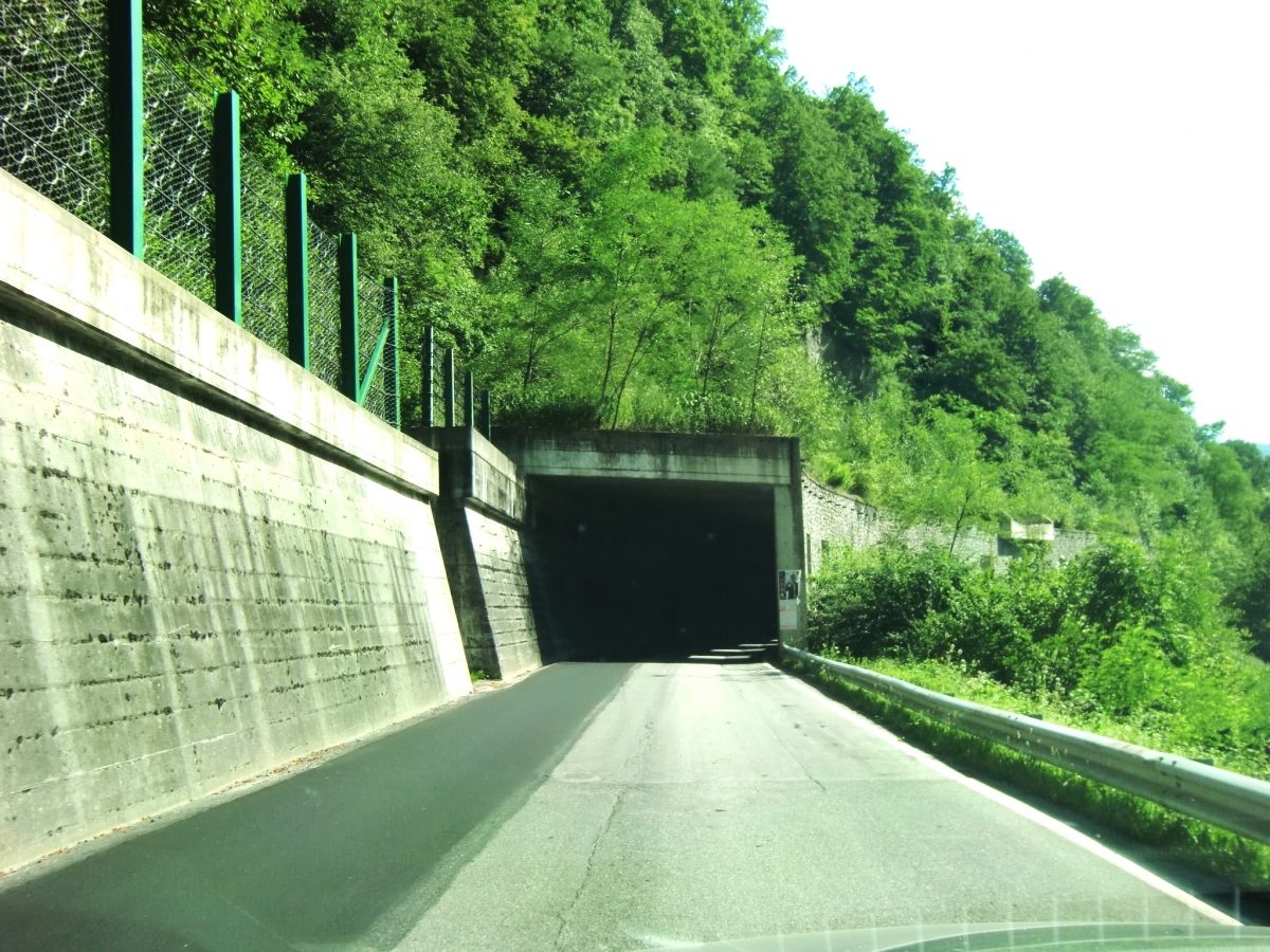 Valmasino Tunnel northern portal 
