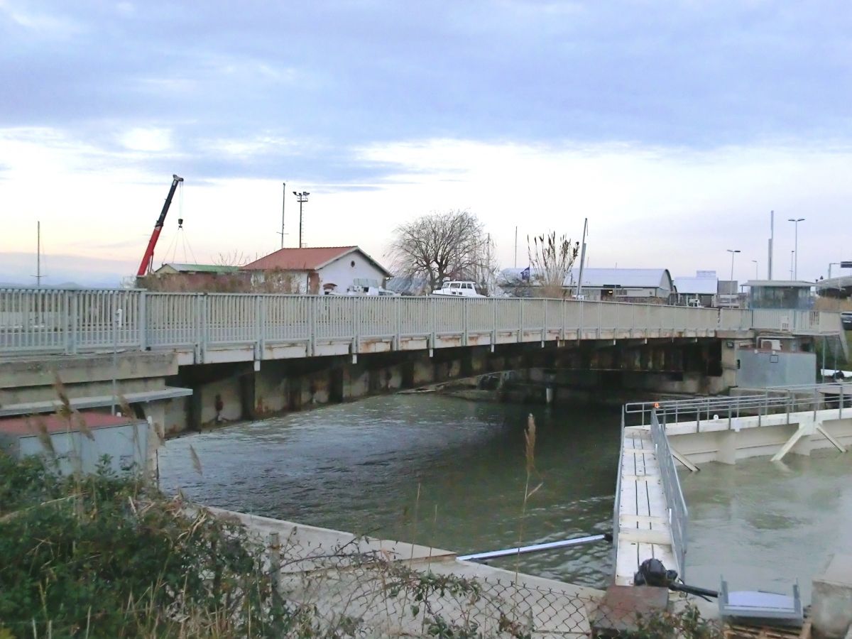 Calambrone Mobile Bridge 