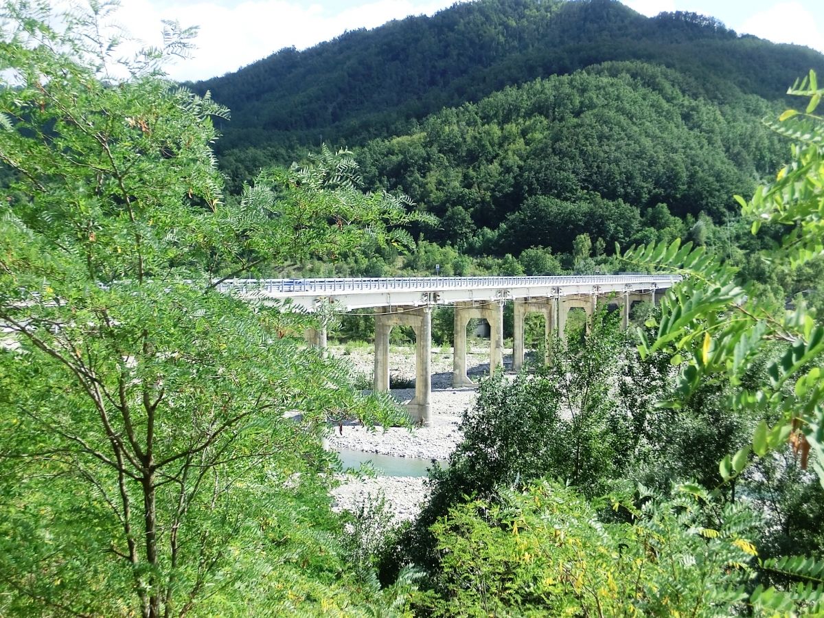 Tarobrücke Solignano 