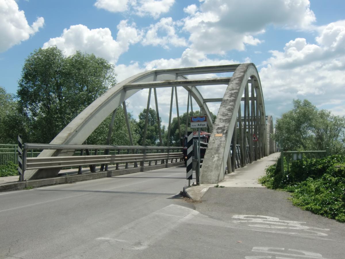 Adige bridge of Badia Polesine 
