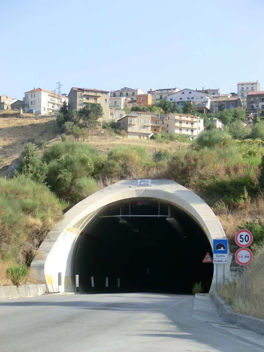 Tunnel Sigillito 